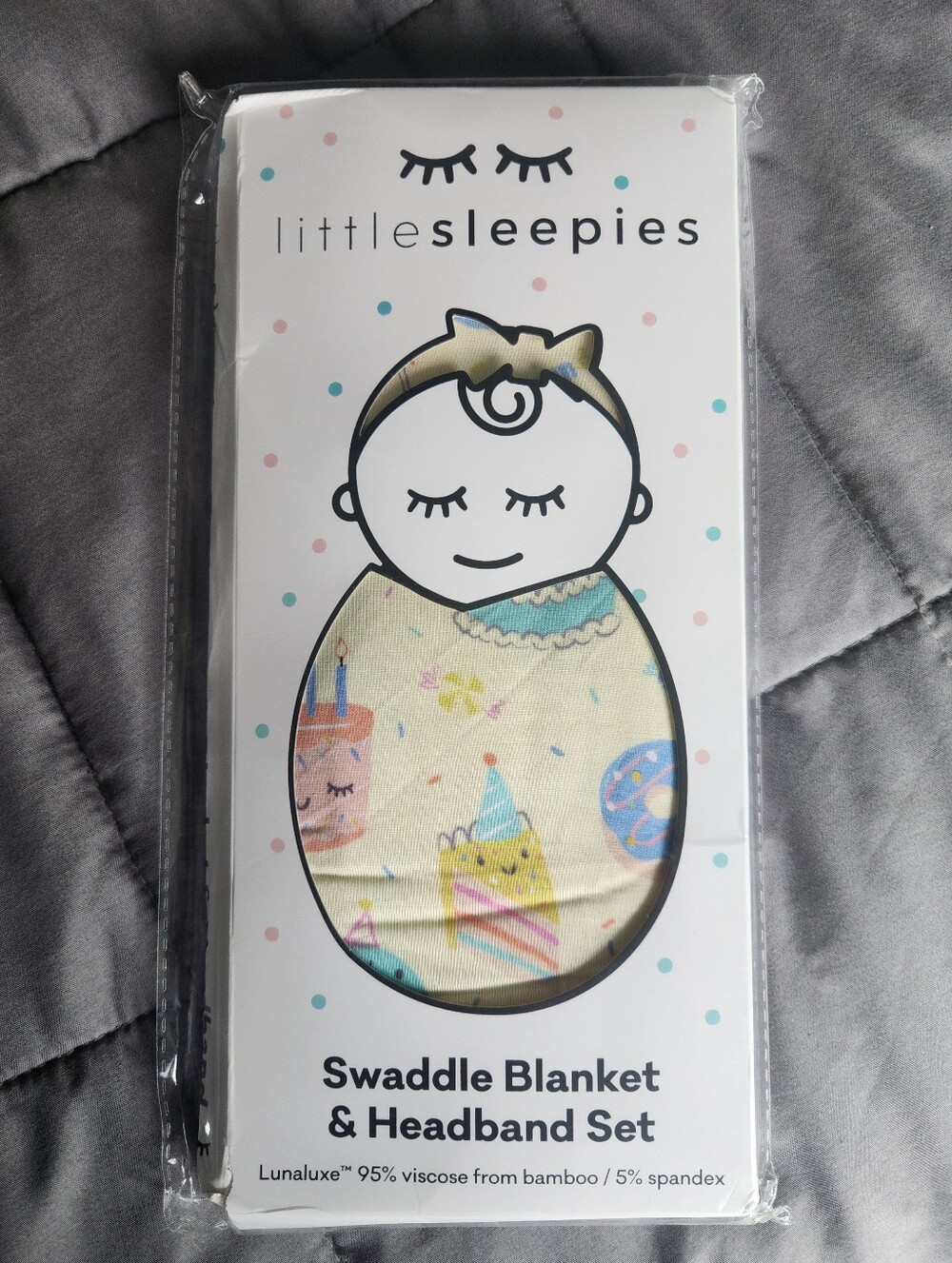 New Little Sleepies Swaddle And Bow Set,Frosted Fun, Birthday